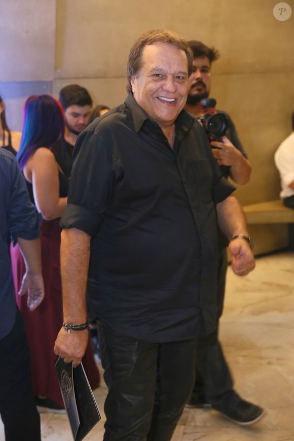 Dennis Carvalho apresentou o 'Globo de Ouro', atuou em 'Brega & Chique' e dirigiu 'Criança Esperança'