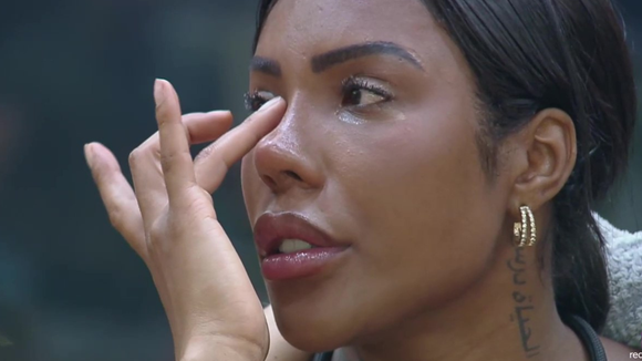 Carol Lekker eliminada de 'A Fazenda 17' hoje (13/11)? Enquete UOL mostra peoa em perigo após vitória de Saory na Prova do Fazendeiro