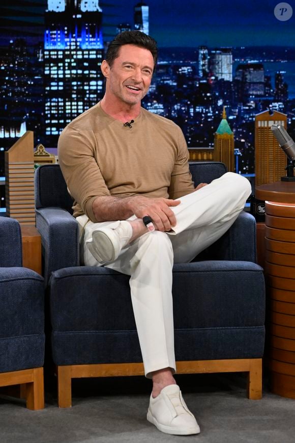 Quando o foco é ganhar massa muscular para 'bombar o corpo' em determinados papéis, Hugh Jackman aumenta bastante a ingestão de calorias