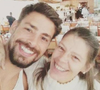 Cauã Reymond recorda bullying pela mãe ter tido HIV: 'Chegava em casa e não tinha ninguém pra falar'