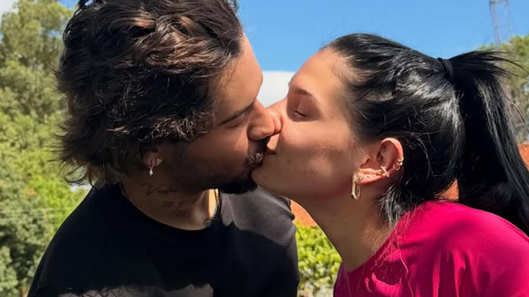 'Está tudo bem': Ana Castela se pronuncia após anúncio de término com Zé Felipe e esclarece se cantor foi hackeado