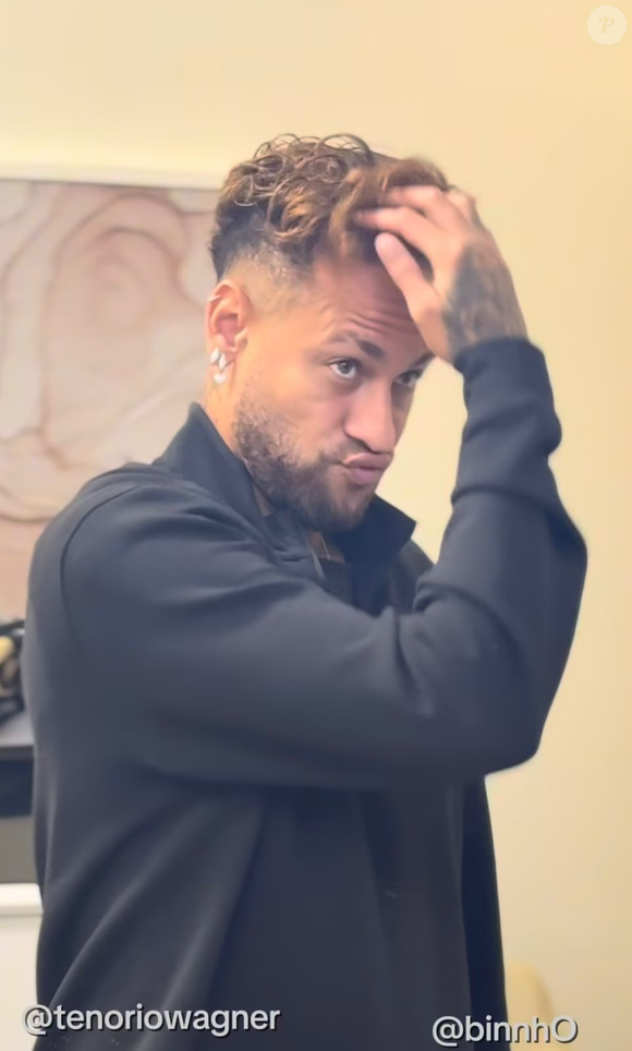 Neymar, exibindo novo cabelo para a Copa de 2026, alugou mansão avaliada em R$ 73 milhões nos EUA