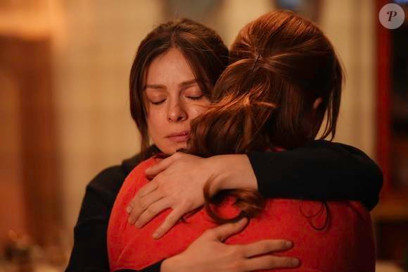 Karsu e Filiz têm nova briga na novela 'Coração de Mãe', capítulo de 17 de março de 2026, terça-feira