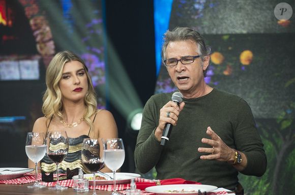 Pessoas que comem pizza com garfo e faca podem ter sido educadas a manusear o alimento dessa forma na infância - foto ilustrativa de Nelson Freitas Jr. e de Joana Treptow no 'Faustão na Band'