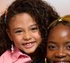 Sofia (Elis Cabral) e Leona (Clara Moneke) na novela Dona de Mim