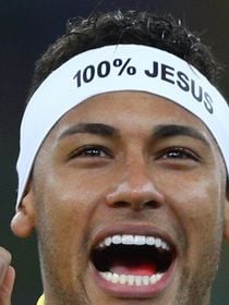 Fora do 1º jogo do Brasil na Copa 2026, Neymar agradece nova chance em Mundiais; atacante ganha apoio da mãe, de Rafael Zulu e mais famosos