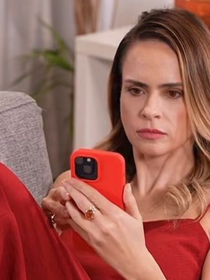 Campeã do 'BBB 26' há uma semana, Ana Paula Renault dá unfollow em ex-aliada no Instagram, mas mantém amizade virtual com duas rivais; saiba quem são!