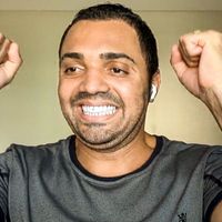 De banda de forró à traição no casamento: 5 curiosidades sobre Tirullipa, hoje aos 41 anos, que revelam um lado pouco conhecido do humorista