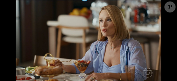 Mariana Ximenes interpreta Eudora em ‘Quem Ama Cuida’, personagem que vive um romance com André após a separação de Ademir