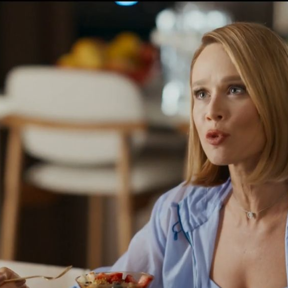 Mariana Ximenes interpreta Eudora em ‘Quem Ama Cuida’, personagem que vive um romance com André após a separação de Ademir