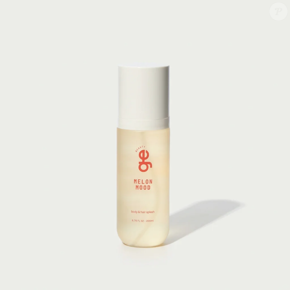 O Melon Mood, da GE Beauty, combina melão, peônias e white musk em uma bruma perfumada para corpo e cabelo, com proposta de frescor e hidratação