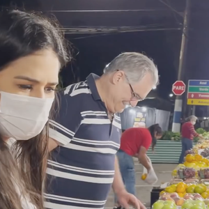 Na ocasião, Simone Mendes comprou uma bandeja de atemoia e revelou que a fruta era "uma das melhores"