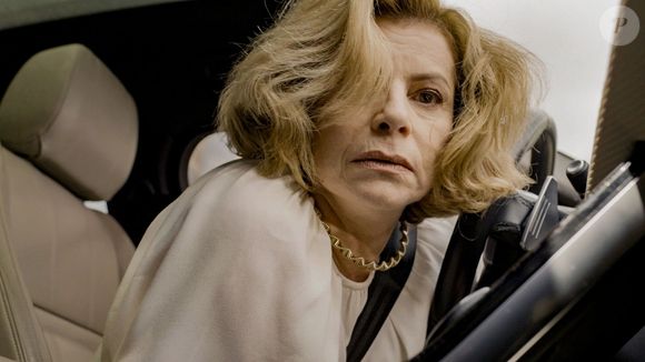 Odete Roitman (Débora Bloch) escapou de atentado mas morre assassinada na novela 'Vale Tudo' em 6 de outubro de 2025, segunda-feira