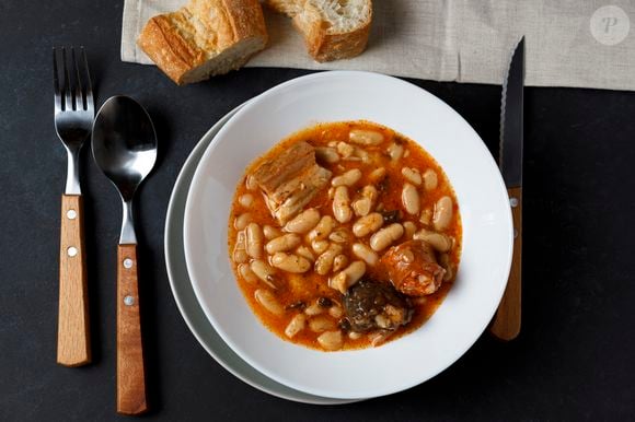 Nessa entrevista, ela também revelou seu prato favorito: a fabada asturiana. Para uma boa fabada asturiana tradicional, existem dois segredos: bons ingredientes e um pouco de paciência.