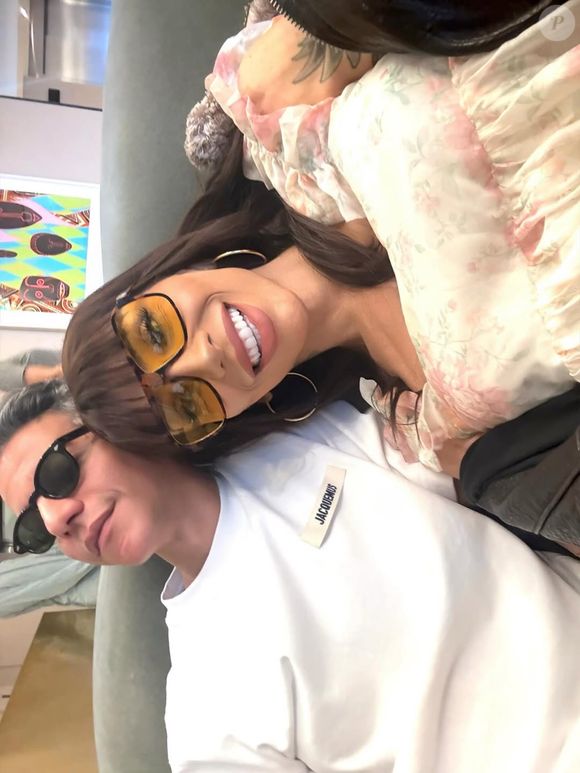 Neste sábado (14), Maya Massafera publicou fotos em seu perfil do Instagram e mostrou, com sutileza, seus olhos verdes