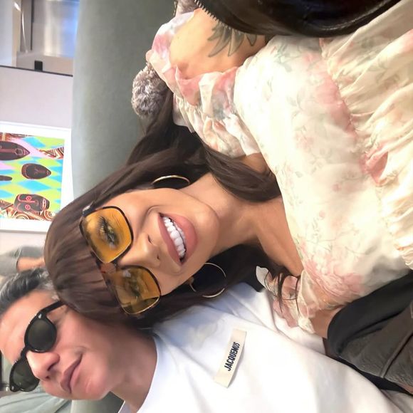 Neste sábado (14), Maya Massafera publicou fotos em seu perfil do Instagram e mostrou, com sutileza, seus olhos verdes