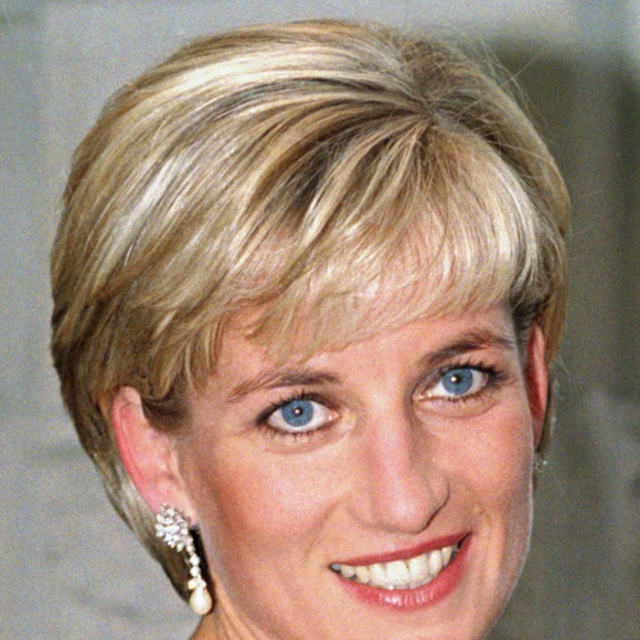 Por que a princesa Diana sempre manteve o cabelo curto? saiba como fazer para ter o corte e a cor queridinhos das famosas
