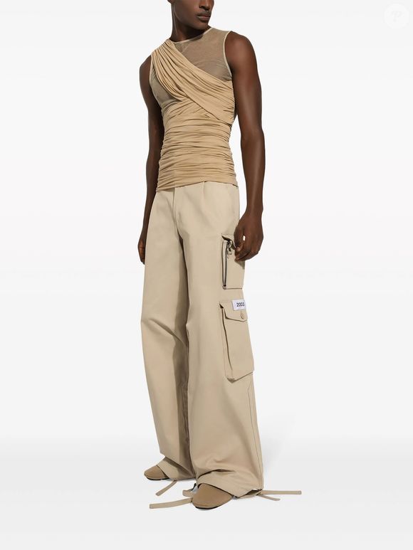 Blusa de tule de Pietro Antonelli está disponível na compra pelo e-commerce Farfetch por R$ 11.250.