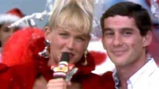 Poucos sabem, mas após começar namoro com Xuxa por telefone, Ayrton Senna surpreendeu artista durante perrengue