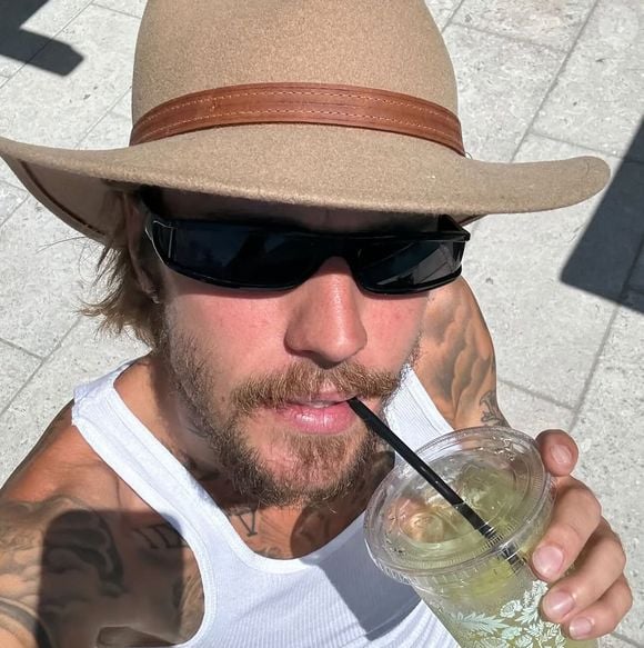 Justin Bieber: ‘Alguém entrou na minha conta e parou de seguir a minha mulher. Essas m*rdas estão ficando estranhas aqui’