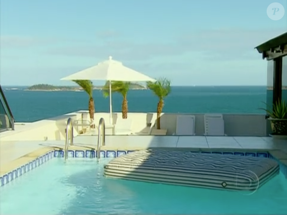 Cobertura de Elymar Santos tem 400 m² e foi vendido por valor quase 38 vezes menor