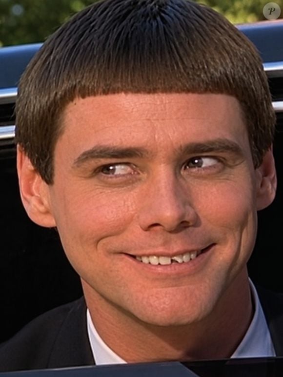 Namorado de Sandy, Pedro Andrade quebrou dente da frente e se comparou a Jim Carrey no filme 'Debi & Lóide'