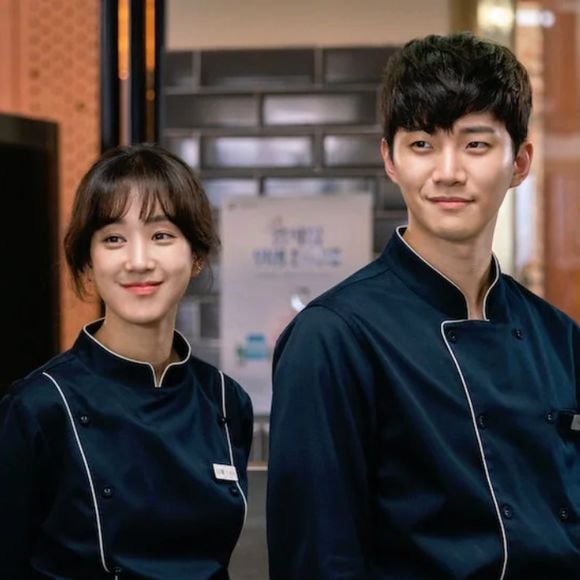 Doramas que eu assistiria se quisesse esquecer do mundo e dos meus problemas hoje: 7 opções leves e divertidas disponíveis na Netflix