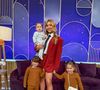 Virgínia Fonseca tirou foto com os filhos que a visitaram pela primeira vez no SBT
