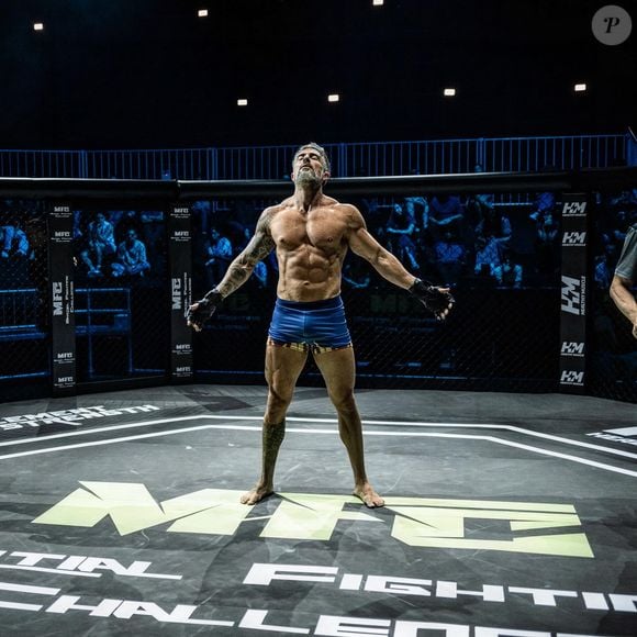 No ano passado, Marcos Mion estrelou o filme 'MMA - Meu Melhor Amigo', onde interpretou um campeão de MMA afastado dos ringues que descobre ser pai de um menino autista de 8 anos