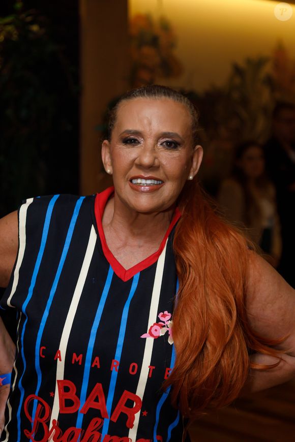 Rita Cadillac ao Purepeople: ‘Eu não desisto nunca da minha vida. A vida é de altos e baixos. A vida é uma roda gigante, a gente só tem que ter cabeça pra segurar a onda'