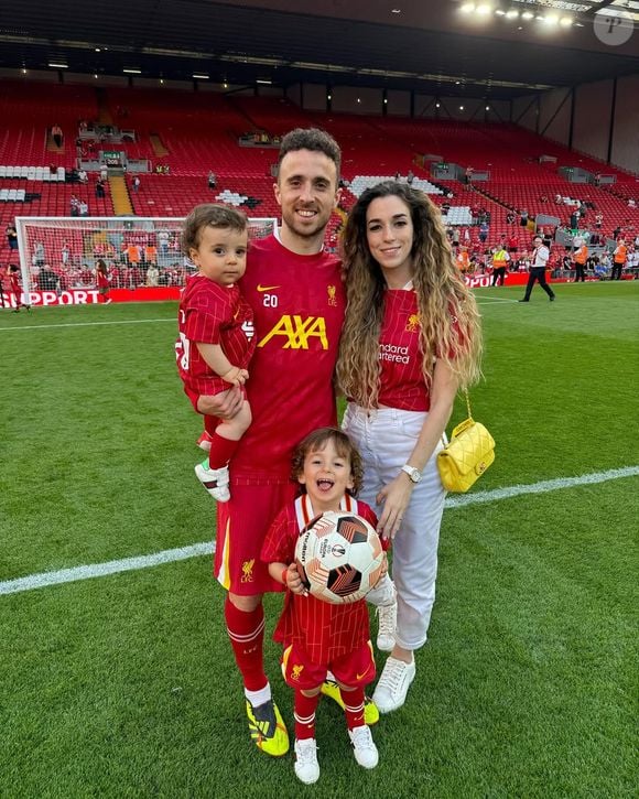Morte de Diogo Jota: após tragédia, sua viúva e seus três filhos vão receber valor equivalente aos 2 anos de contrato que atacante tinha com o Liverpool