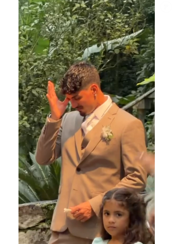 Gabriel Medina confirmou a perda do primeiro filho com Isabella Arantes poucos dias depois de revelar a gravidez durante os votos de casamento. Segundo o ge, o surfista preferiu não dar detalhes sobre o ocorrido