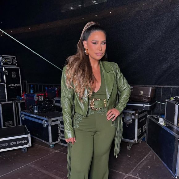 "Eu comecei [meu processo] com uma nutróloga e fui até chegar onde estou", disse Simone Mendes