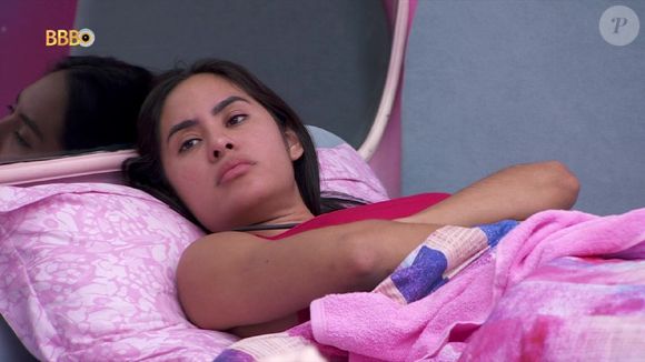 O segundo ponto destacado pela ex-sister é não deixar de mostrar a própria personalidade. Para ela, esse pode ser um erro grave dentro do jogo: 'Não se esquecer de mostrar sua personalidade. O BBB é sobre mostrar quem você é, de onde veio. Então, não se esqueça de ser você mesmo e de mostrar sua verdadeira personalidade, sem rótulos e sem insegurança. Mostrar suas raízes, sua cultura'