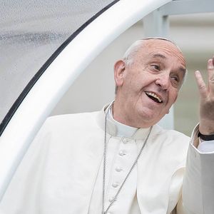 2016: Papa Francisco chega para celebrar uma Audiência Jubilar extraordinária no Ano Santo da Misericórdia