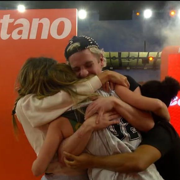 Aliados de Ana Paula Renault comemoram liderança da sister no 'BBB 26'