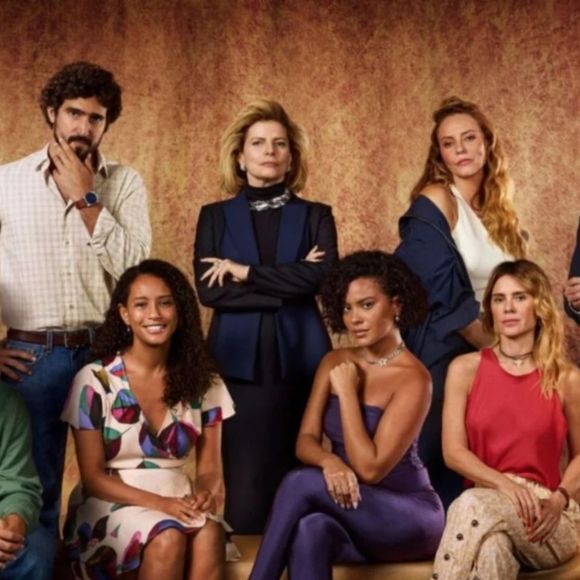 Adeus, Brasil! Em 'Vale Tudo', Odete Roitman 'despacha' 4 personagens para Europa; 'comitiva' tem outras 2 viagens por diferentes motivos