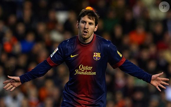 Lionel Messi também começou a deixar a barba curta em suas partidas