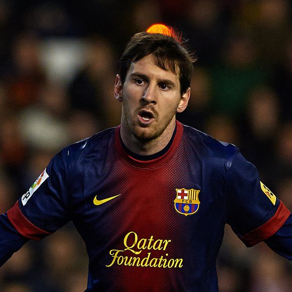Lionel Messi também começou a deixar a barba curta em suas partidas