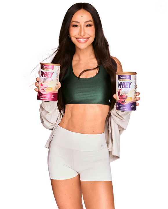 Embaixadora da Maxinutri, Sabrina Sato revelou os detalhes de sua dieta em entrevista ao Purepeople e contou que não é adepta de alimentação restritiva