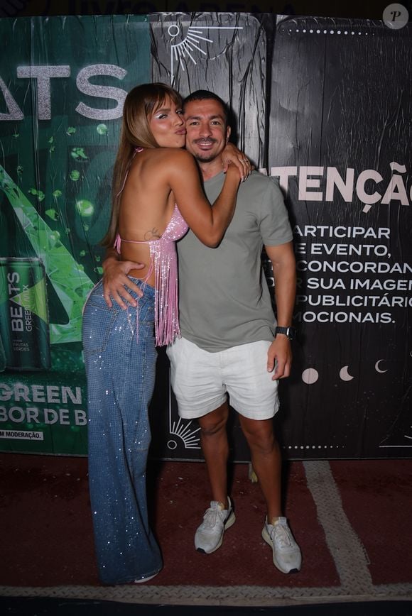 Hariany Almeida, atual namorada de Renan Macedo, irmão de Anitta