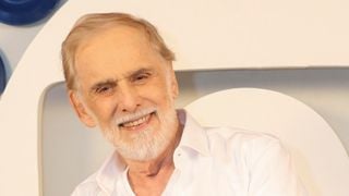 Há quase 35 anos, Francisco Cuoco teve essa reação ao ser eleito o 'pior ator da TV' por leitores de jornal: 'Recebi...'