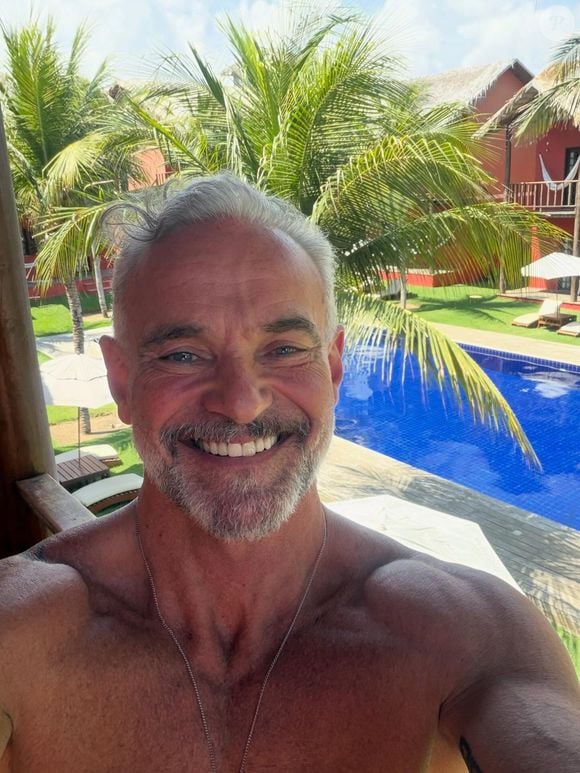 Mateus Carrieri cuida do corpo com muitos exercícios físicos, mas também alia uma dieta simples no dia a dia