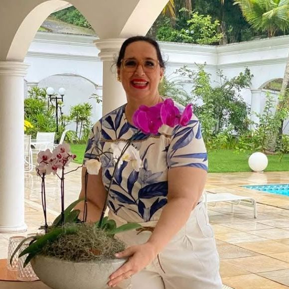 Lilian Aragão afirma que, desde jovem, mentalizava um encontro com o ídolo: ‘O mais importante, gente, não esqueçam de ter aquele pensamento positivo’