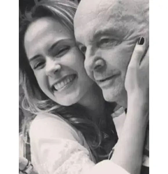 Pai de Ana Paula Renault teve sérios problemas de saúde no fim de 2025 e quase perdeu a vida