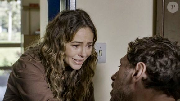 Reencontro emocionante de Heleninha (Paolla Oliveira) com o irmão Leonardo (Guilherme Magon) foi uma das cenas mais comoventes de 'Vale Tudo'