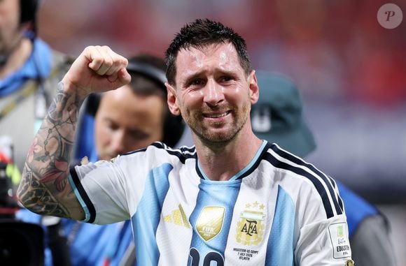 'Lionel Messi consegue seu árbitro favorito', provocou imprensa internacional sobre Ismail Elfath, que arbitra com frequência jogos do atacante na liga americana