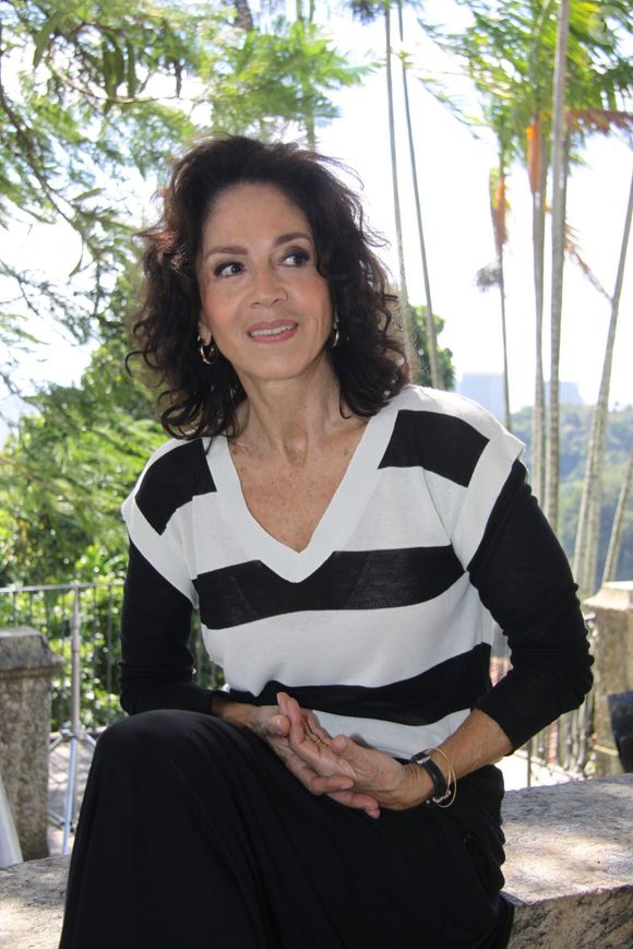 Atriz Yoná Magalhães na novela 'Cobras e Lagartos'.