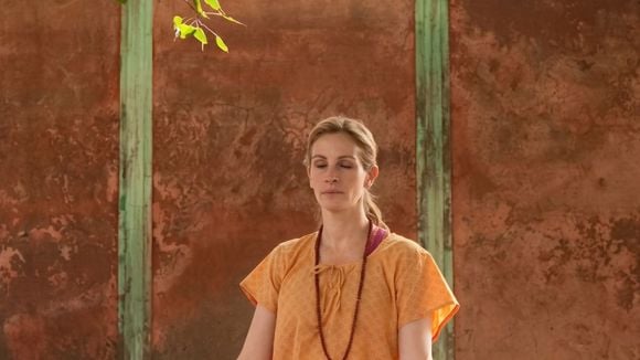 Estudo com monges budistas prova que meditação não só acalma, como também altera o cérebro. Entenda!