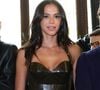 Bruna Marquezine esteve no desfile da grife Mondepars, da amiga Sasha Meneghel, na última quarta-feira (11).